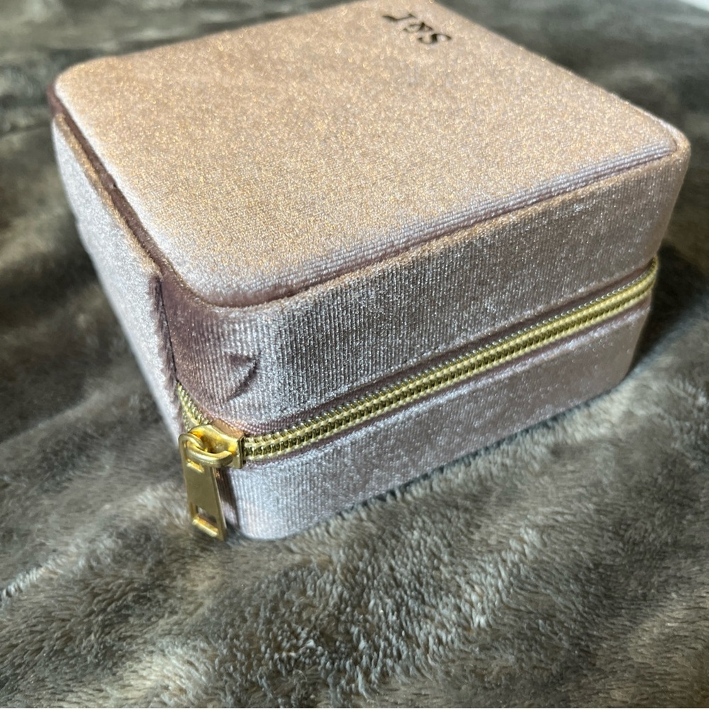 Summer & Rose luxe travel jewelry case - Picture 8 of 8